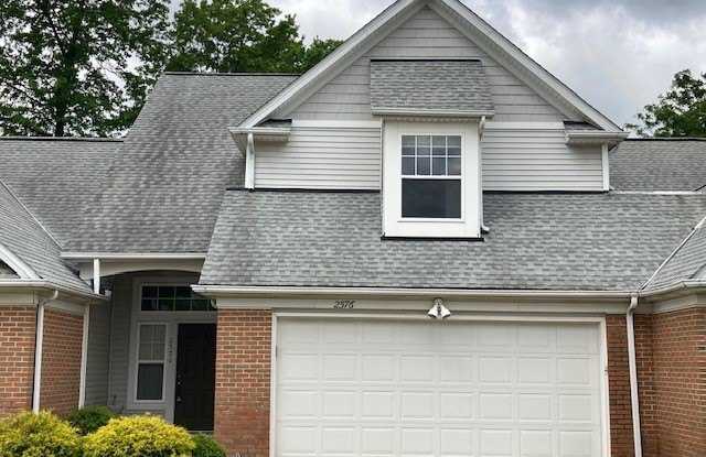 2576 Woodruff Court photos photos