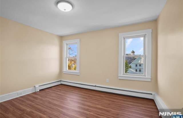 442 Lexington Avenue Gallery 2