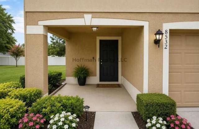 8532 Edgewater Place Boulevard Gallery 2