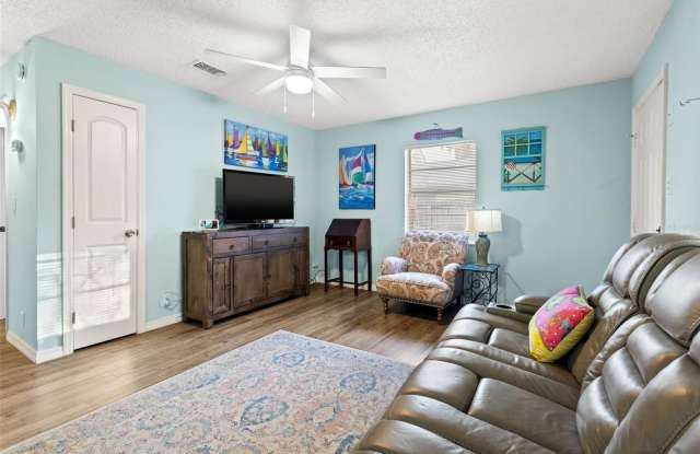 2719 BEACH BOULEVARD S Gallery 4