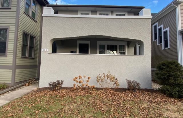 516 North MARION Street - 516 Madison Street, Oak Park, IL 60302