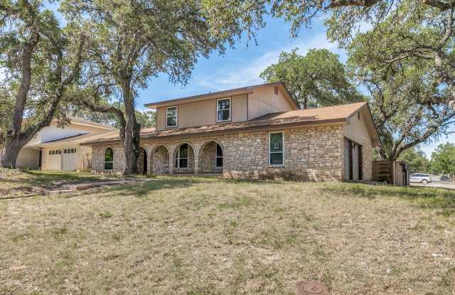 SPACIOUS CHARTER OAKS 4-BEDROOM photos photos