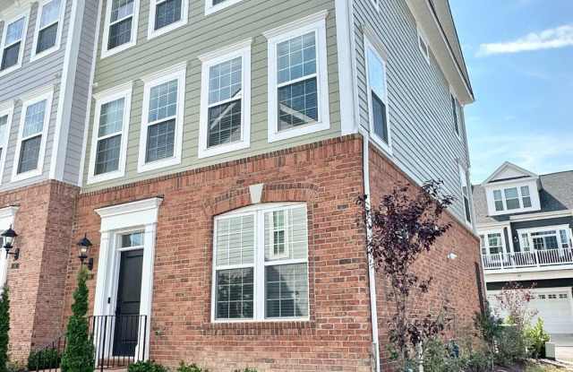 395 BUCKEYE Circle Gallery 2