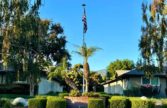 Peaceful Living in Prestigious Marywood Village – Claremont - 143 Marywood Avenue, Claremont, CA 91711