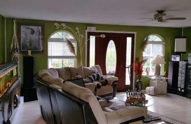 7509 Lakeside Street Southwest Gallery 4