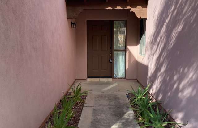707 W Annandale Way Gallery 2