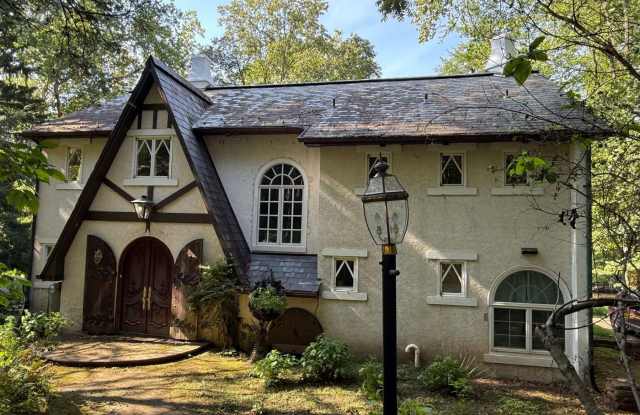 132 E DARK HOLLOW ROAD photos photos