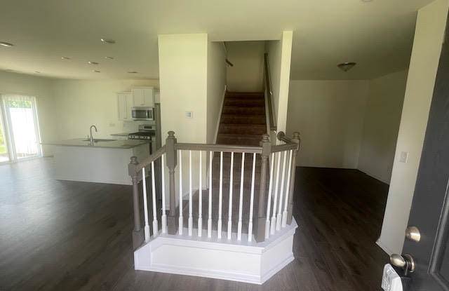 2812 Trinity Street photos photos