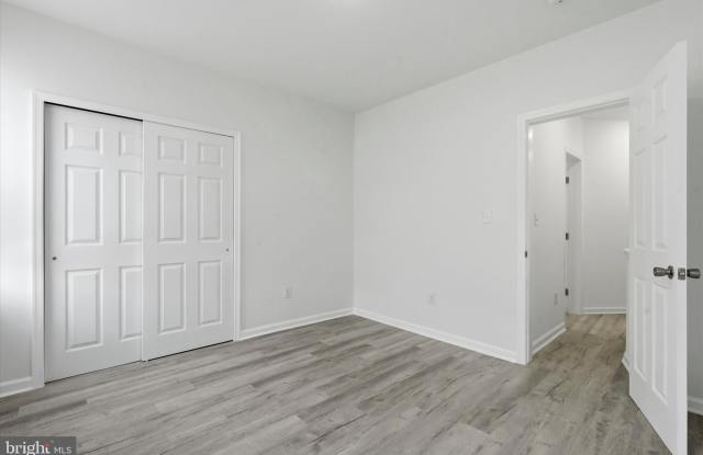 3872 WYALUSING Avenue Gallery 4