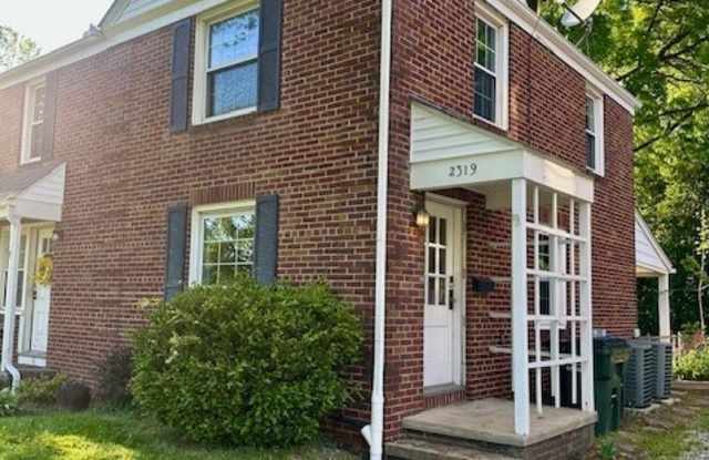 2319 Broad Boulevard - 2319 Broad Boulevard, Cuyahoga Falls, OH 44223