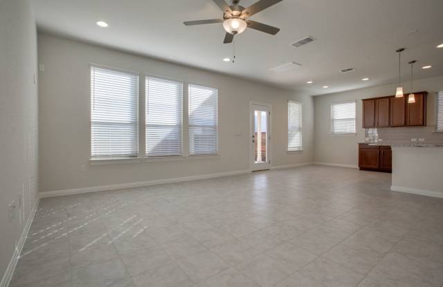 9311 Gynerium Drive Gallery 4