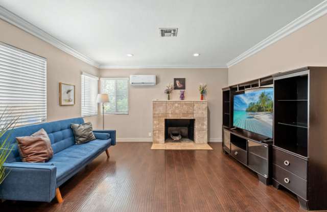 1828 South White Avenue - 1828 South White Avenue, Pomona, CA 91766