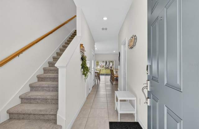 3607 MAIN HARBOR Drive S Gallery 3
