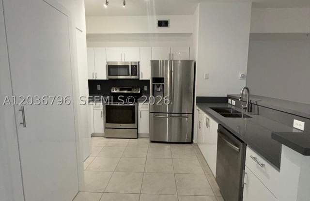 7220 NW 114th Ave photos photos