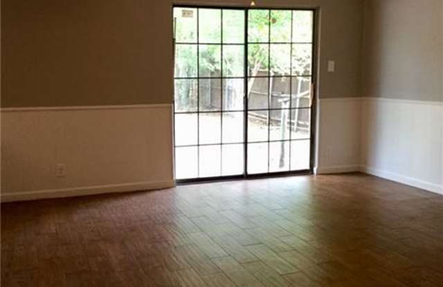 3225 Oceanview Street Gallery 2