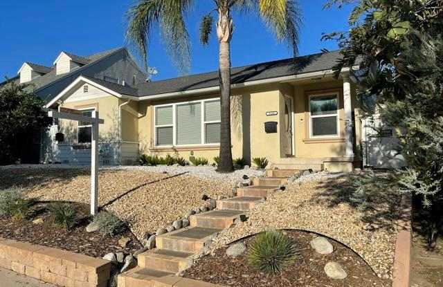 3226 La Crescenta Avenue photos photos