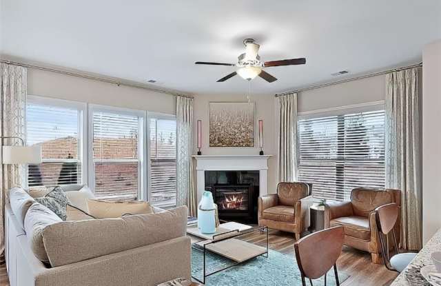 1341 elderwood Way photos photos