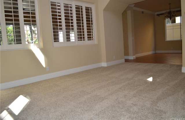 24111 Tiburon Gallery 4