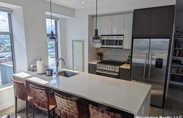 375 Canal St. - 375 Canal Street, Somerville, MA 02145