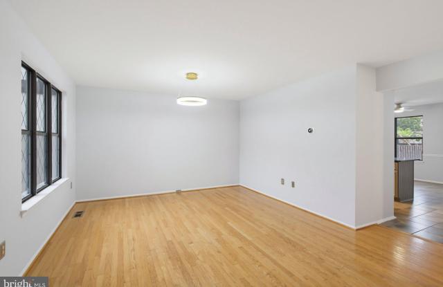 34 MILLARD Court Gallery 4