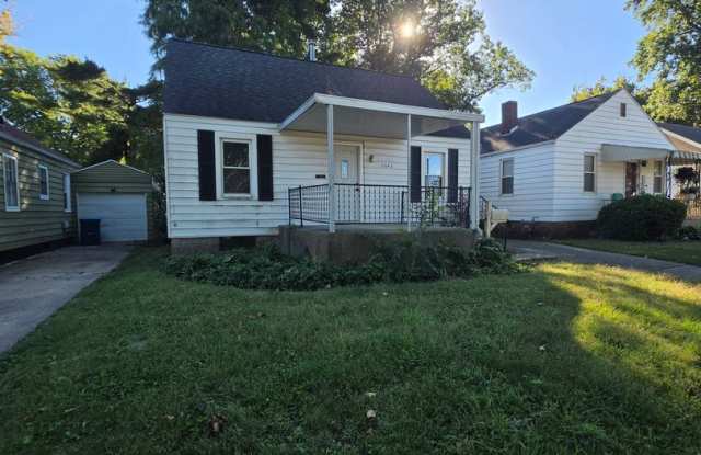 2 bedroom/ 1 bath in Harvard park $1200 Gallery 1