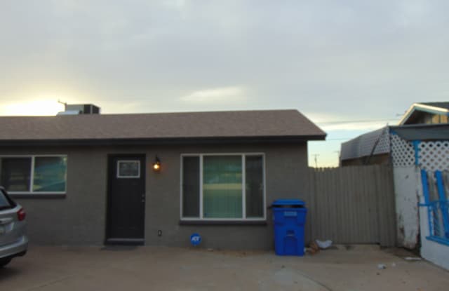 5640 N 35 Th Avenue - 5640 N 35th Ave, Phoenix, AZ 85019