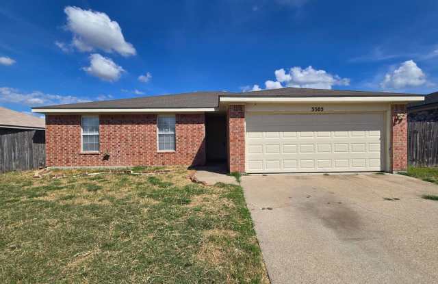 RENT REDUCTION - AVAILABLE NOW! photos photos