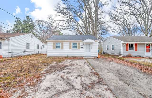 2 Bed 1 Bath Home for rent in Hampton! photos photos