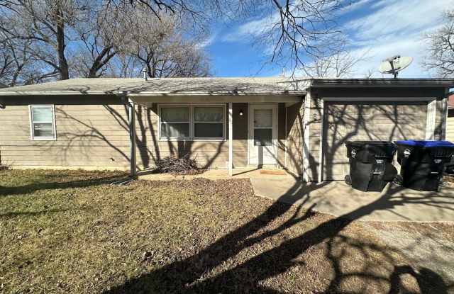 Charming 2 bed, 1 bath ranch home photos photos