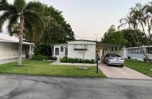 452 NW 51st St photos photos