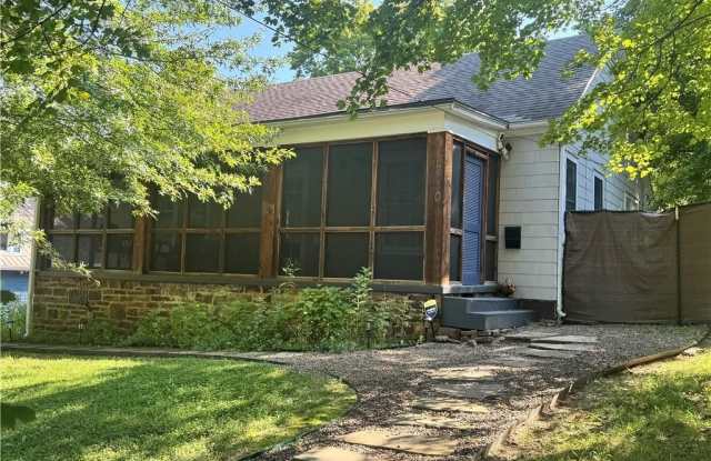 610  N Olive  AVE - 610 North Olive Avenue, Fayetteville, AR 72701