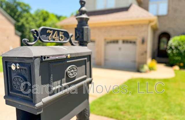 745 Charleston Place Gallery 2