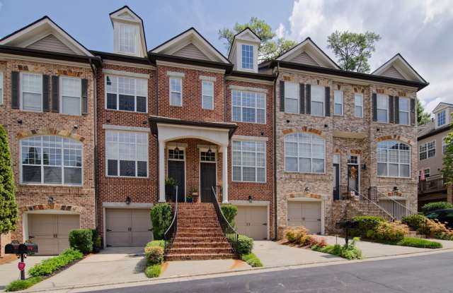 Beautiful 3BR, 3.5BA brick Townhome in Brookhaven photos photos