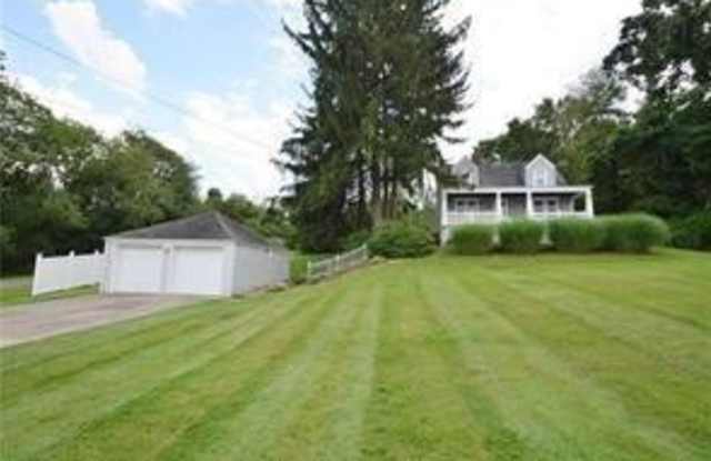 5210 Middle Rd - 5210 Middle Road, Allegheny County, PA 15044
