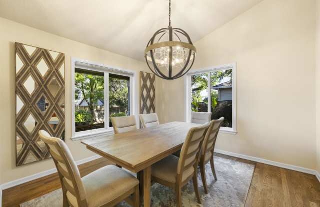 3034 Colonial Avenue Gallery 2