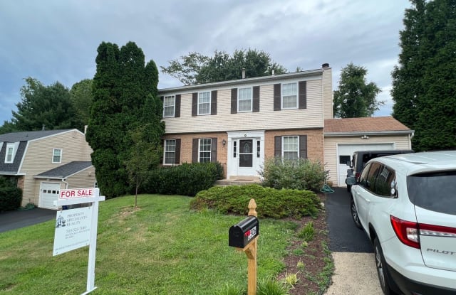 2506 Fallsmere Ct. - 2506 Fallsmere Court, Idylwood, VA 22043