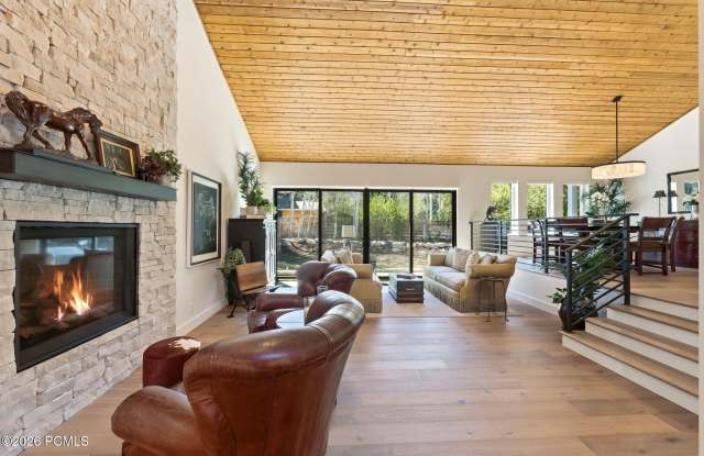 1503 Willow Loop Gallery 4
