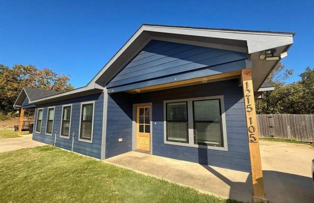 1215 Oak Drive photos photos