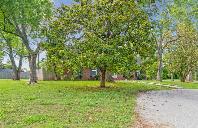 635 Country Club Lane Gallery 3