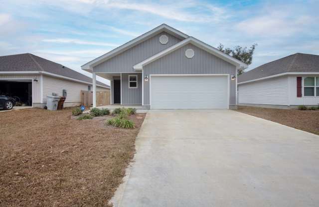 Beautiful 3BR Home with Privacy-Fenced Backyard in The Woodlands photos photos