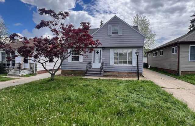 18400 Hazelwood Ave, Maple Heights, OH 44137 Rent: $1,495/month 3 Bedrooms | 1 Bathroom photos photos