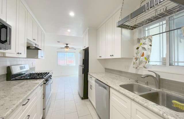 32233 Crest LN Gallery 4
