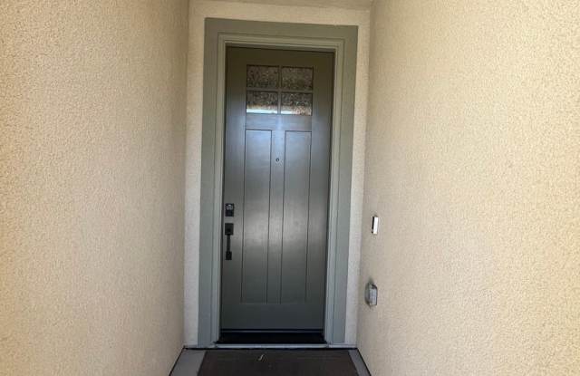 Beautiful Home for rent in Visalia, Ca Gallery 4