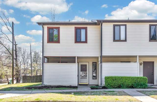 Taylors - 2Bd/2.5Ba, 1200SF Gallery 1