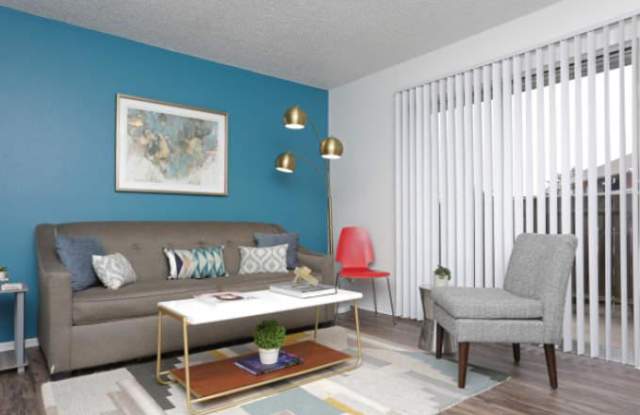 13044 Oak Terrace Dr Gallery 3