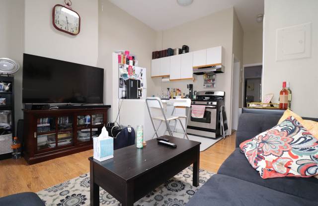 308 8TH ST photos photos