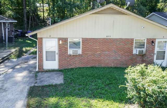 Two Bedroom Home! Gallery 3