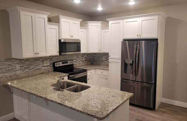 1128 South 820 East - 1unit 8102 Gallery 2