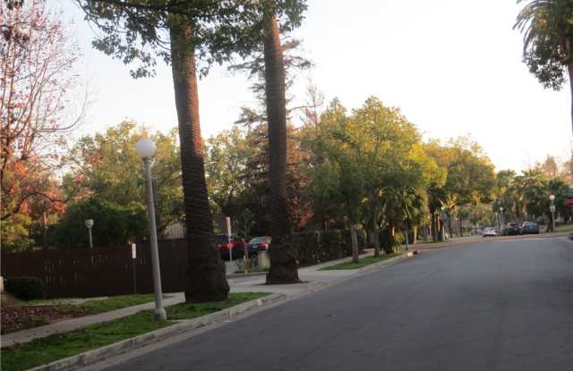 439 S Catalina Avenue - 439 South Catalina Avenue, Pasadena, CA 91106