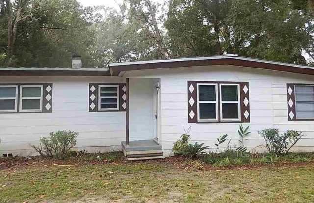 1641 Mayhew Street photos photos